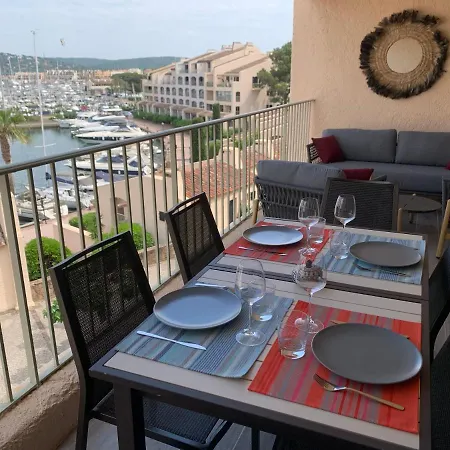 Apartment Mon Ecrin Sur La Marina Du Golfe De St Tropez Cogolin